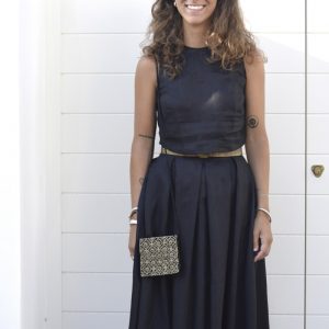 Top corto in lino nero design by delfina letizia