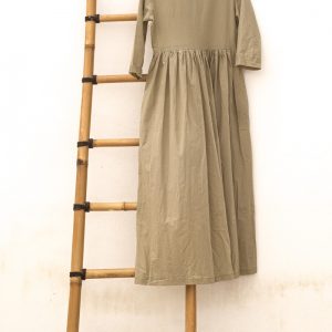Vestito camicione in leggerissimo cotone tortora