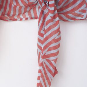 Camicetta in tencel bianco e corallo con nodo in vita